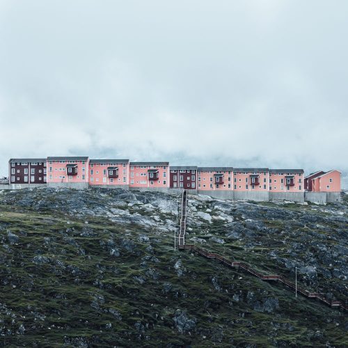 Pink, red, house, greenland, nuuk, www.beinta.com